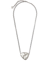 Load image into Gallery viewer, Mckenna Vintage Silver Pendant Necklace in Navy Wood